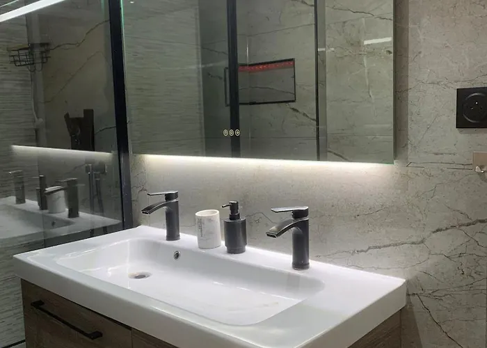 Le Golden * Valence (Drome)